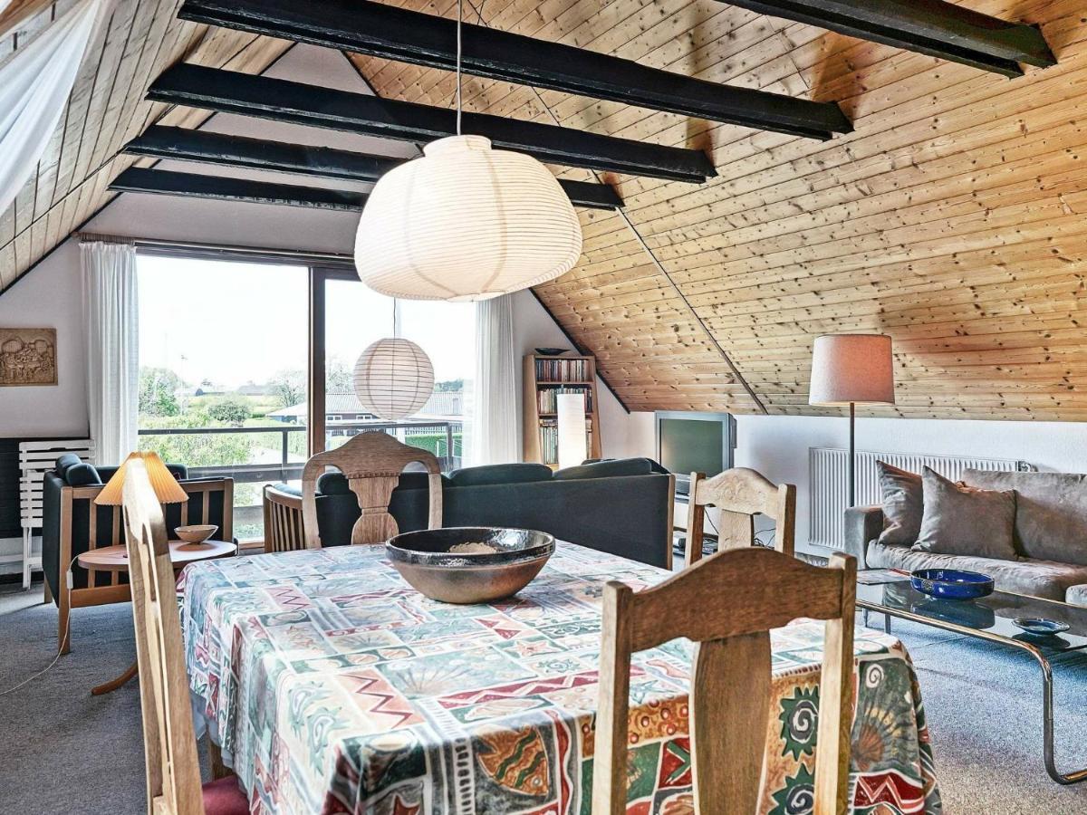 4 Person Holiday Home In Nex Balke Екстериор снимка